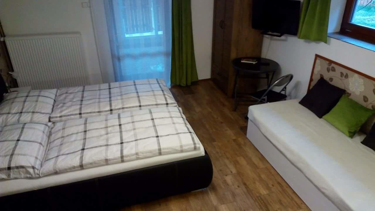 Apartmany Sharka -Sarka Justrova Дечин Екстер'єр фото