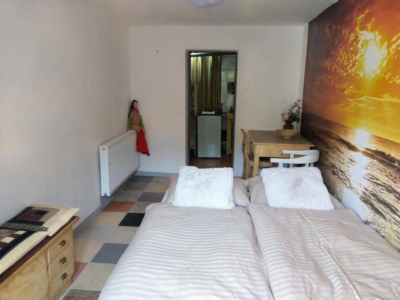 Apartmany Sharka -Sarka Justrova Дечин Екстер'єр фото